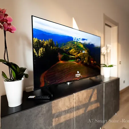 A7 Smart - Est Apartmán *