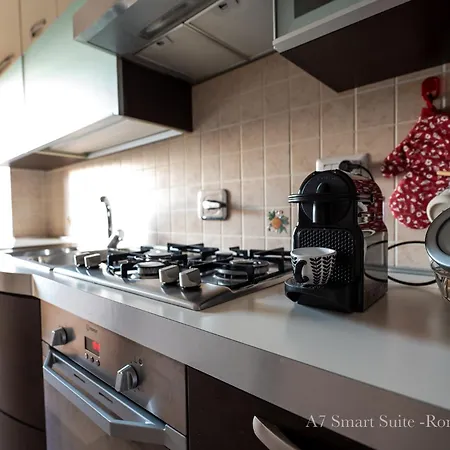 A7 Smart - Est Apartmán *
